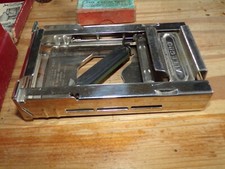 Ancien ALLEGRO Mod. L aiguiseur de lame de rasoir + Cuir à affiler aiguiseur.