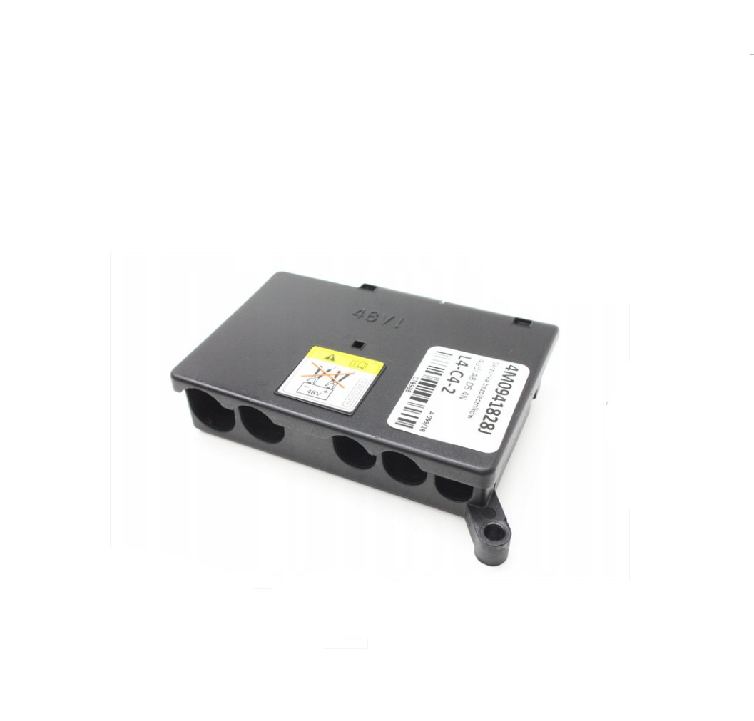 Boîte à fusibles arrière d'origine pour Audi Q8 4M 4M0941828J