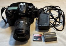 Nikon D300 DX 12.3MP Digital SLR Camera  AF-S Nikkor Lens 18-200mm