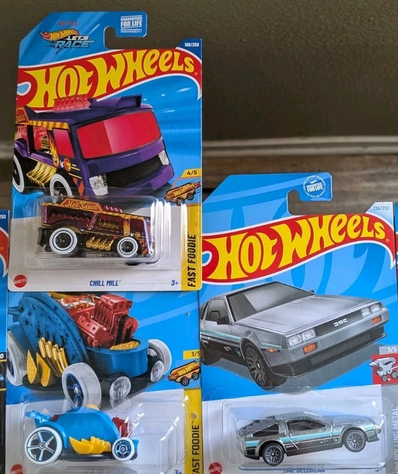 HOT WHEELS Lot of (16) TREASURE HUNTS Batmobile, Motorcycle, Delorean, Toyota + - Image 3 of 4