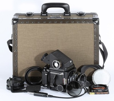 Mamiya RB67 Professional mit 127mm f3,8 und CS Prismensucher SHP 302188