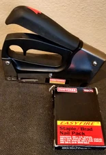 USA MADE🇺🇸Craftsman Heavy Duty Stapler Brad Nailer Easy Fire 9-68515 + Staples
