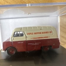Oxford 76CA013 Duple Motor Bodies Ltd Bedford CA Van Red 1/76 Scale 00 Gauge