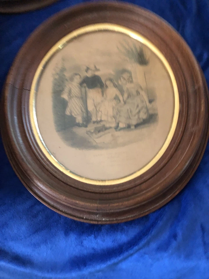 Pair Of Walnut Frames - Image 2 of 2