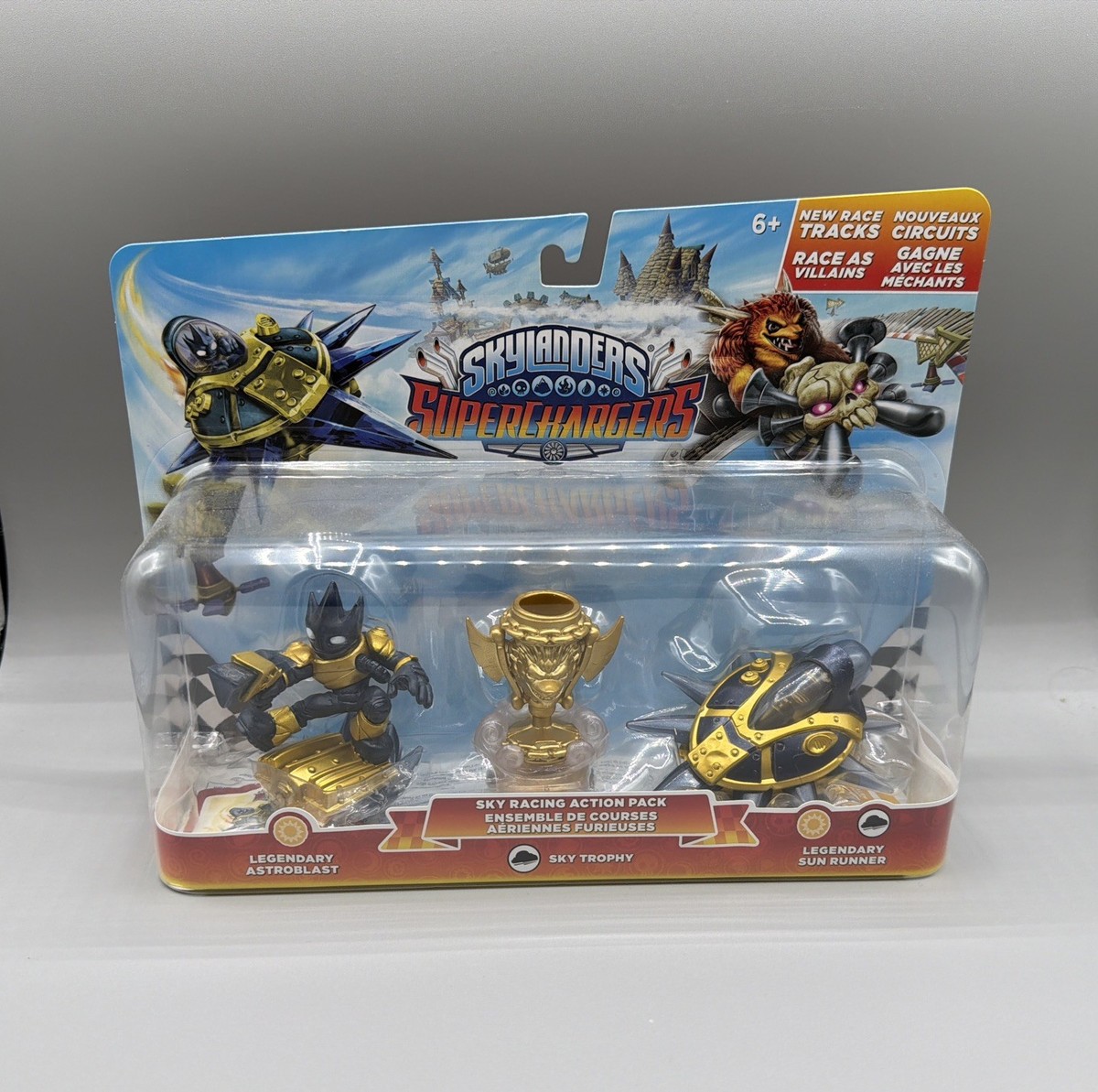 Skylanders Superchargers Legendary Sky Racing Action Pack
