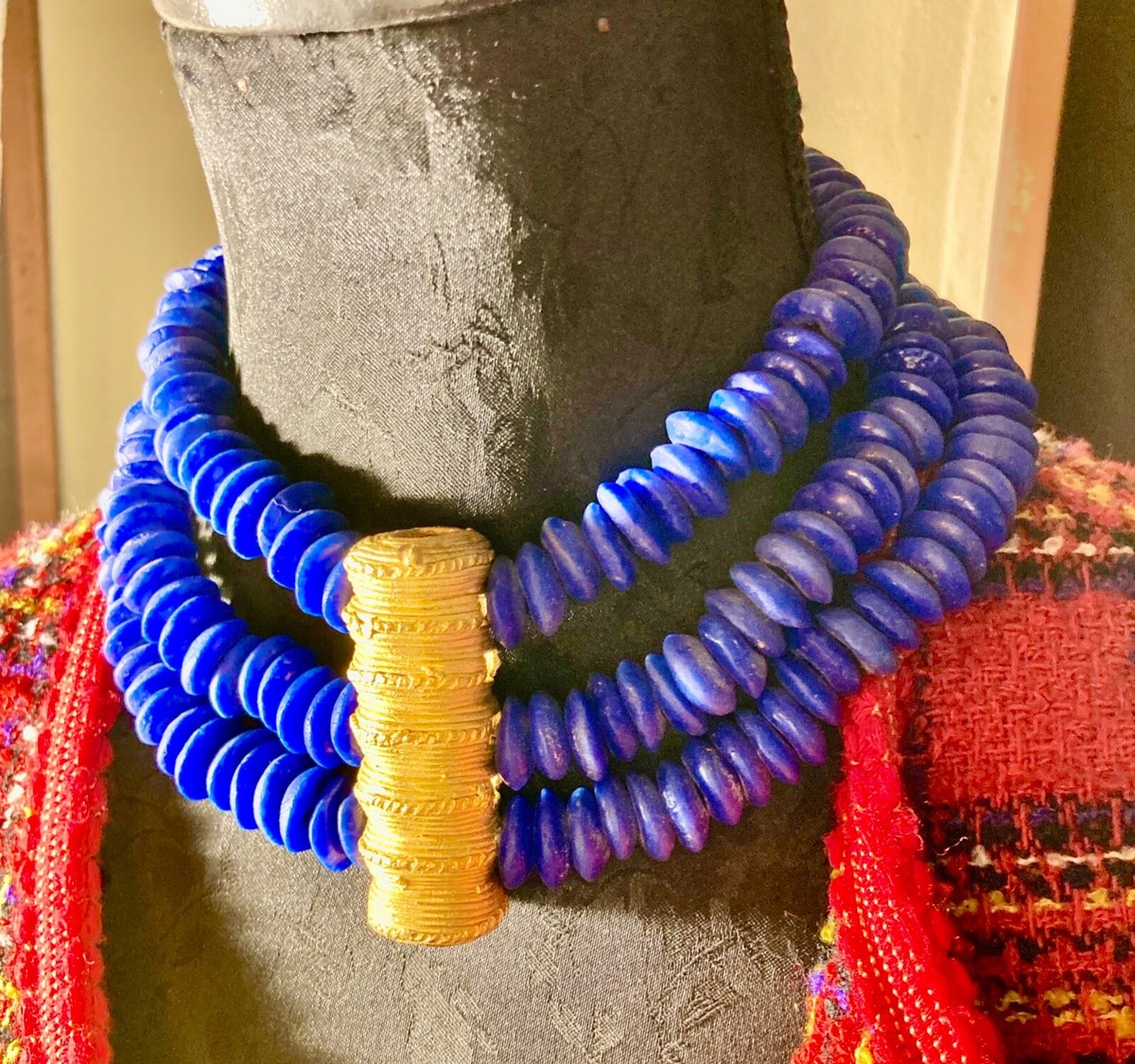 Collier Ethnique Ancien Ashanti (Ghana) - Pâte De Verre Bleu Et Bronze - Très Bon état
