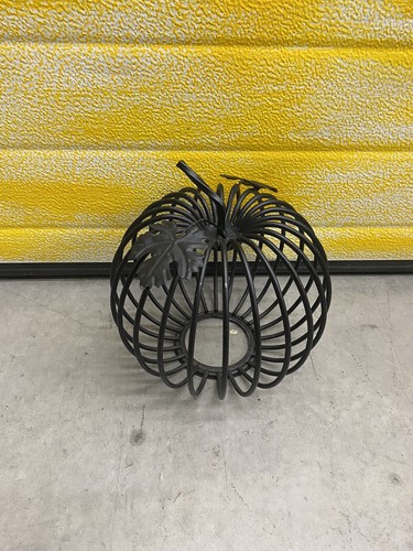 Metal Black Pumpkin Decor Stem and Leaves - Picture 11 of 11