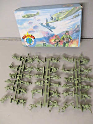 Boîte Starlux Complète - 36 Figurines Marine 1/50 (35mm) à Peindre - État Neuf
