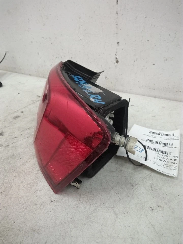 Luz trasera derecha derecha pasajero Volkswagen VW Jetta 2015 2016 lámpara incandescente Foto 4 de 4