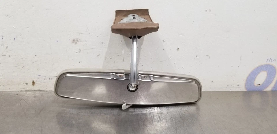 Cadillac Deville 1968 convertible espejo retrovisor interior Foto 4 de 4