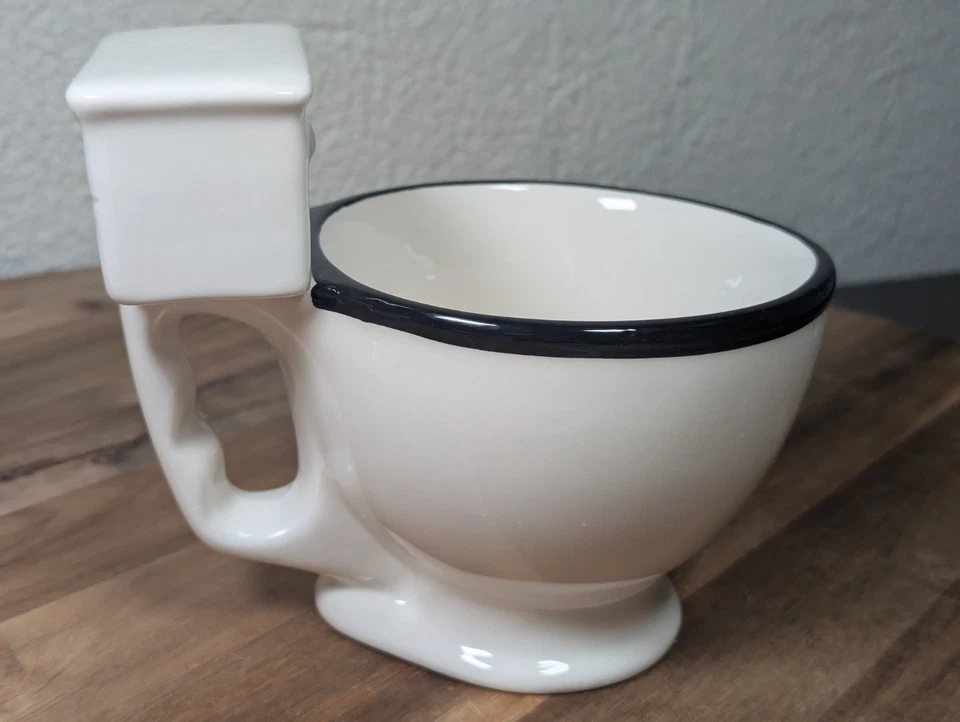 Big Mouth - The Original Toilet Coffee Mug - Hilarious Gag Gift Comes With Box - Image 4 of 4