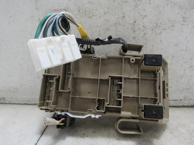 2013 SUBARU LEGACY CABIN FUSE BOX 82201AJ01A - Image 4 of 4