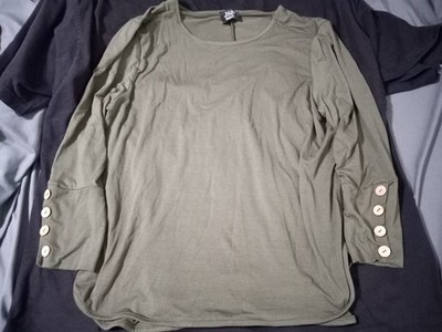 JSP Ladies Long Sleeve Top w/Buttons on Sleeve (2X) - Preowned