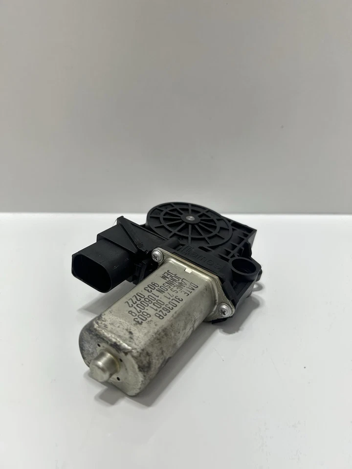 BMW Serie 3 E90 328i 335i 2009-2011 - Motor ventana trasera derecha 6927026 Foto 4 de 4