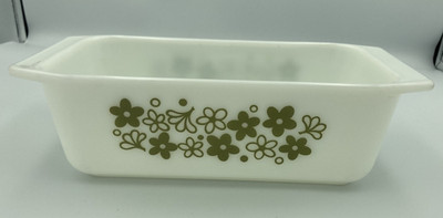 Vintage Pyrex 913 Spring Blossom Green Crazy Daisy Bread Loaf Pan 8 1/2 x 4 1/2 