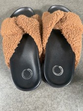 Journee Collection Women's Dalynnda Slipper Brown 8