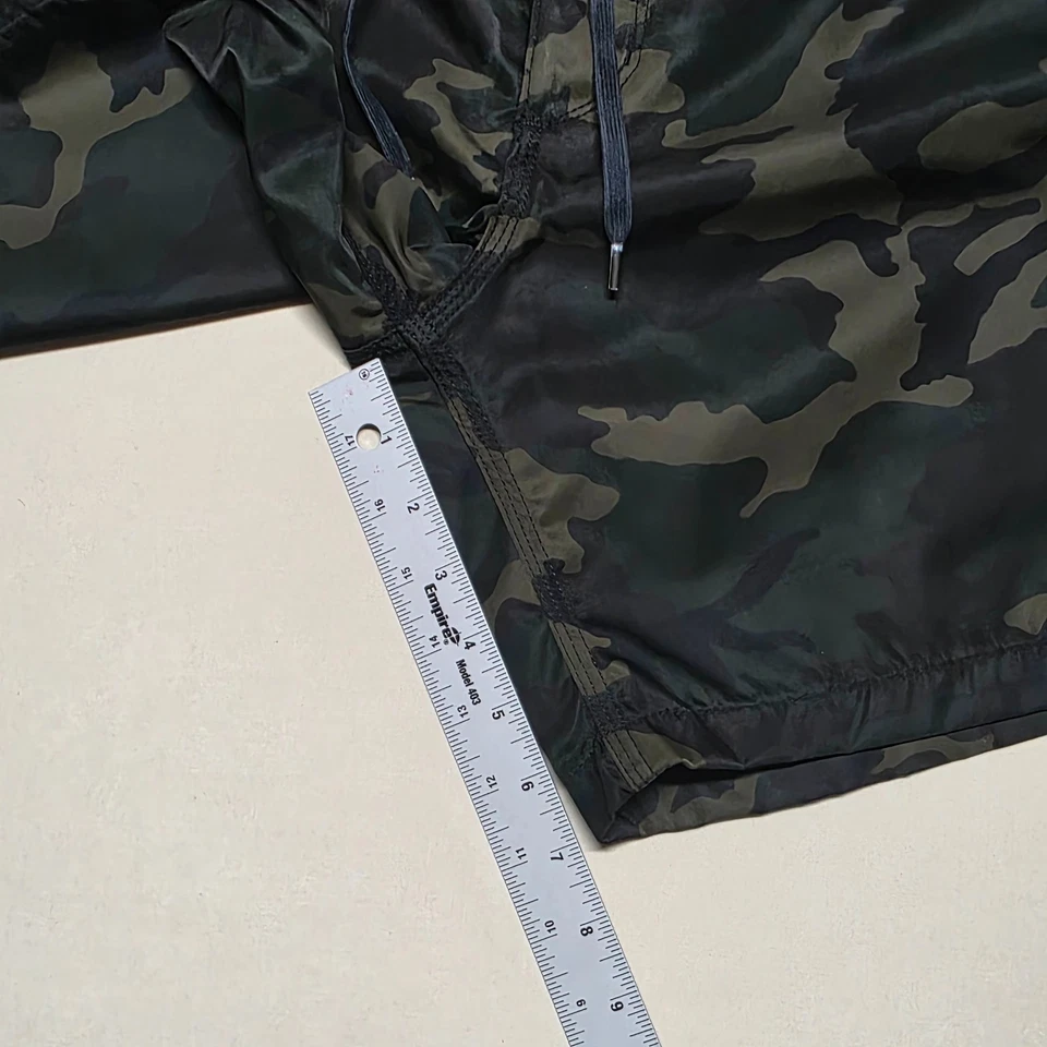 Bañador Freenote de tela para hombre 31 verde camuflaje nailon surf Foto 4 de 4