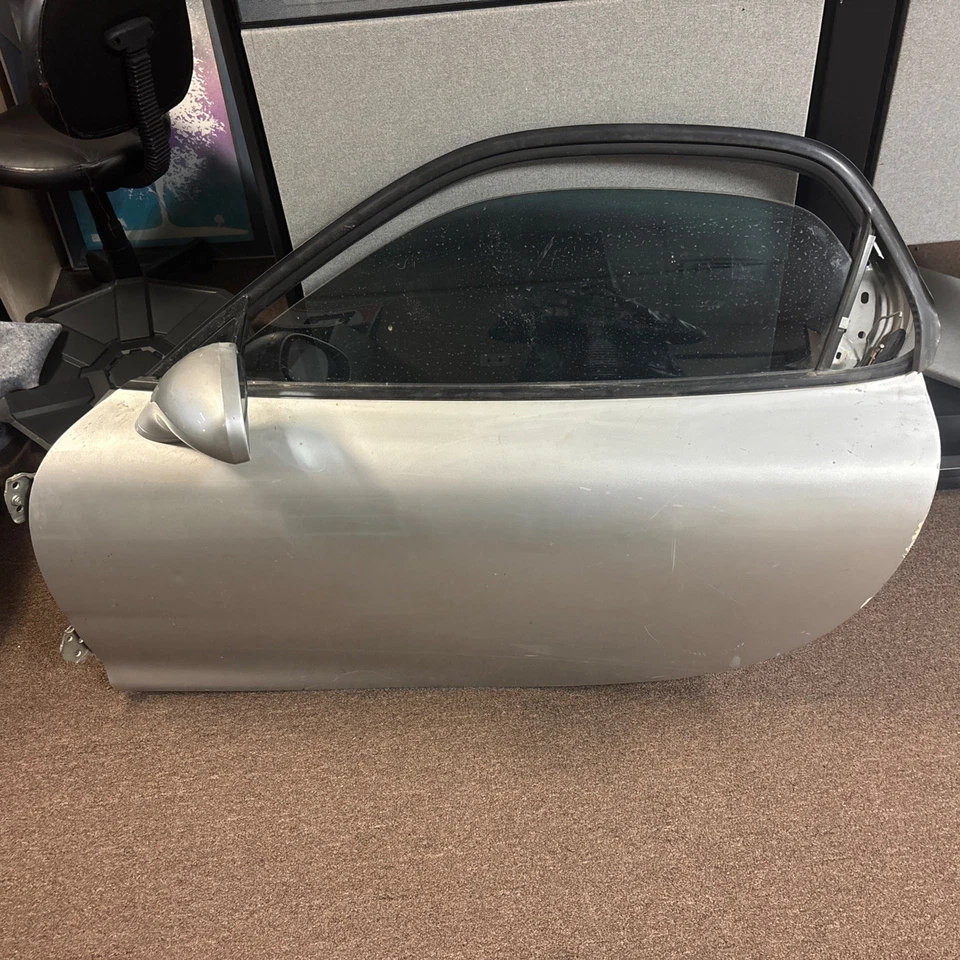 3rd Gen Mazda RX7 Silver Drivers Side Door - Изображение 2 из 3