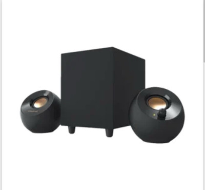 Creative Pebble Plus 2.1 Computer Speakers USB-Powered w/Subwoofer Black