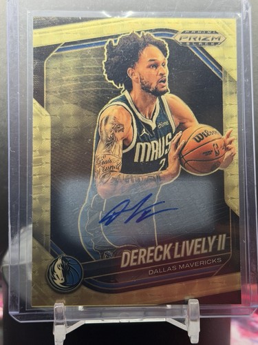 2024 Panini Prizm Black Dereck Lively gold vinyl Auto 2/5 Dallas Mavericks