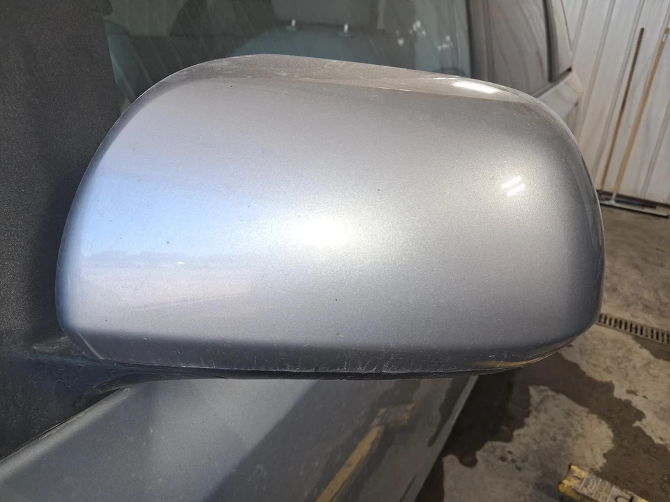 Conjunto de filtro de aire usado se adapta a: Toyota Sienna 2014 grado A Foto 4 de 4