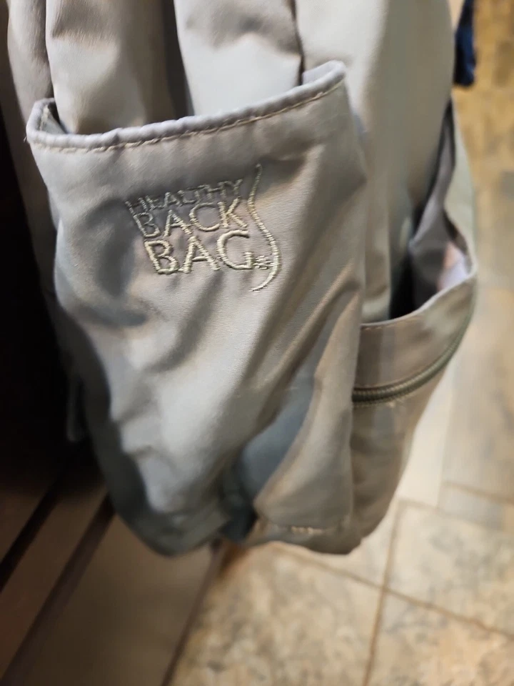 Bolso trasero saludable grande con muchos bolsillos verde Foto 4 de 4