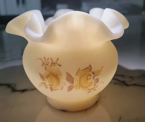 Fenton Custard Glass Ruffled Edge Rose Bowl Vase Signed