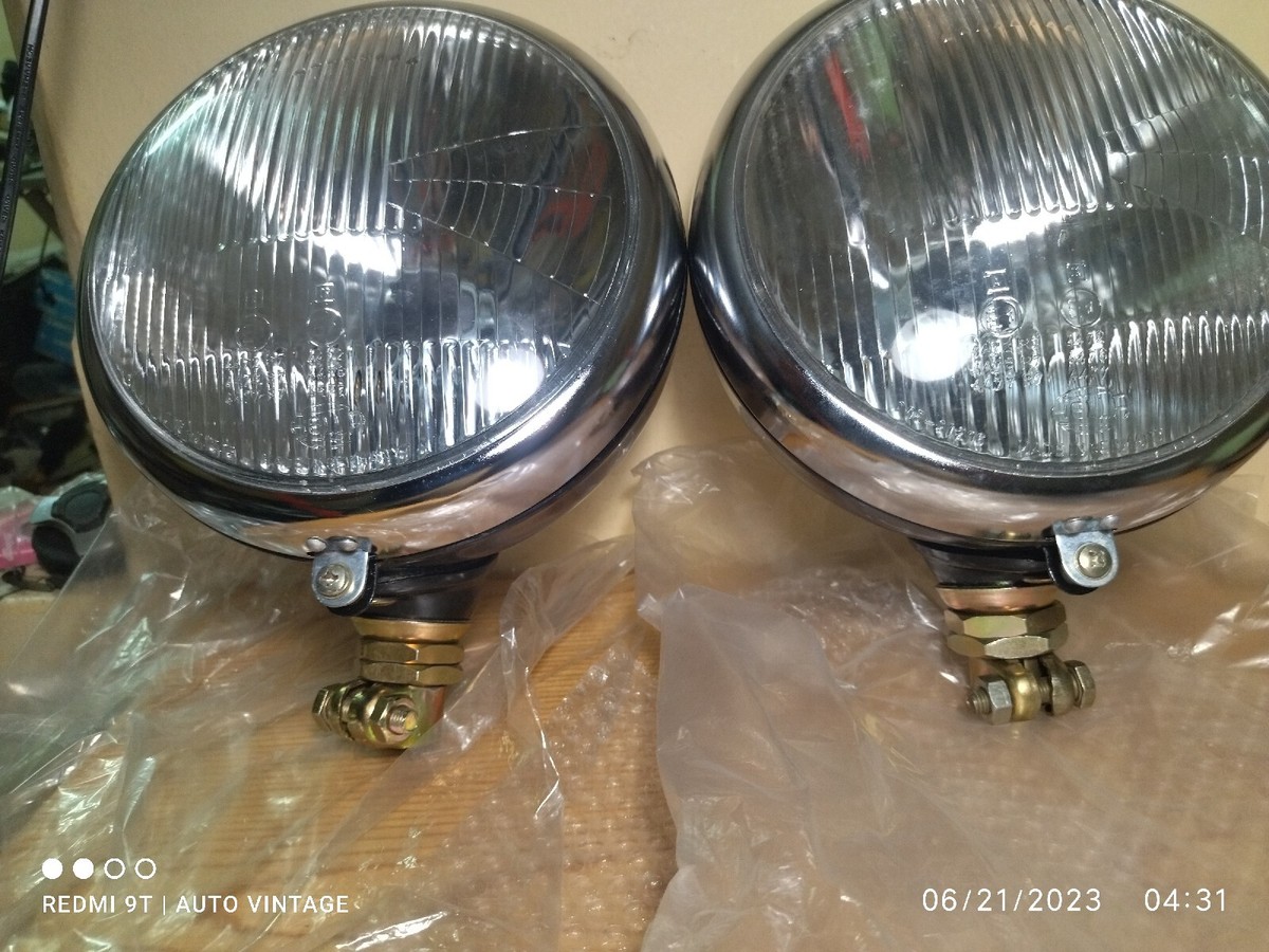 Mercedes 170V W136 Hella Genuine Headlights R&L | Germany | Front