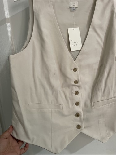 A New Day Women's Tailored Vest Cream White Tan Career Wear - Size XL - Picture 3 of 4