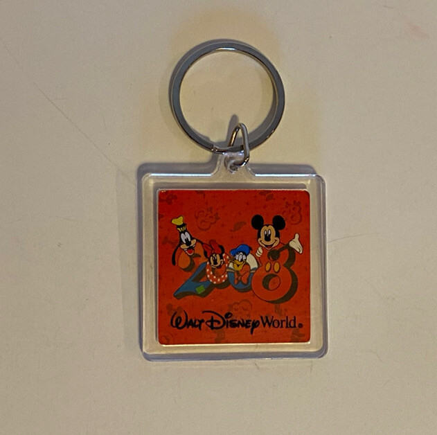 Walt Disney World 2008 Keychein