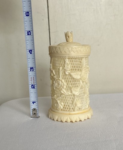 VTG Antique Plastic Floral Carved Plastic Appetizer Fork Holder w/ 24 Forks - Picture 2 of 20
