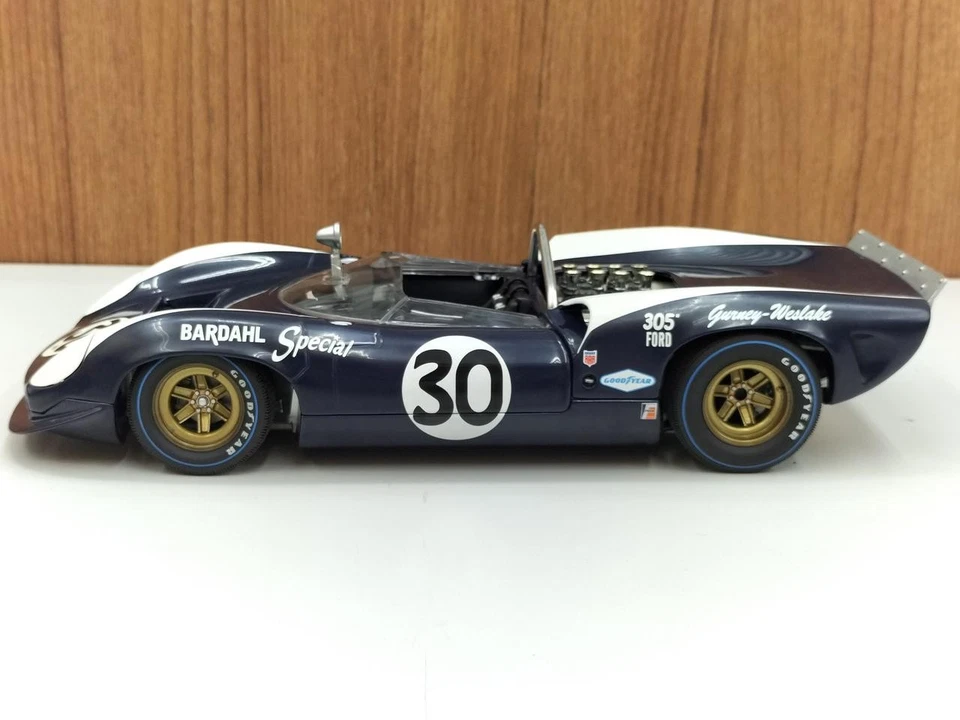 GMP Dungurney 1966 #30 1:18 Scale Minicar - Image 2 of 4
