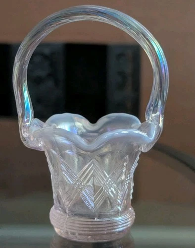 Fenton Art Glass Dusty Rose Opulence Pink Diamond Lace Mini Basket Vtg Opalescen