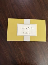 NIB Tea Forte Porcelain Teardrop Teapot Set with Stainless Handle Cups