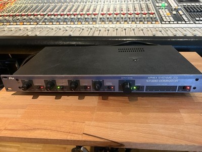 Aphex Model 720 Dominator