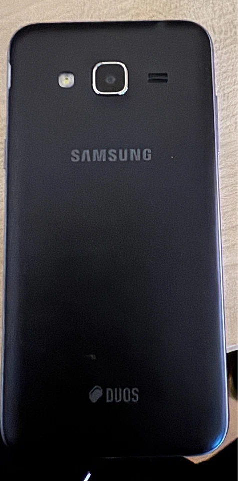 Samsung Galaxy J3 J320F/DS - 8GB - Schwarz (Ohne Simlock) (Dual-SIM) - Bild 4 von 4