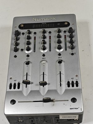 Numark Matrix 3 Mixer - Ungetestet, Gebraucht, So Wie Es Ist, Vintage Audio
