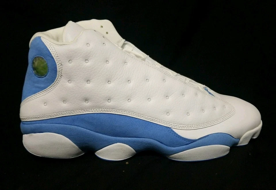 Tênis de basquete vintage Air Jordan retrô 13 UNC tamanho 17 2004 Nike PE 310004-101 - Imagem 2 de 4
