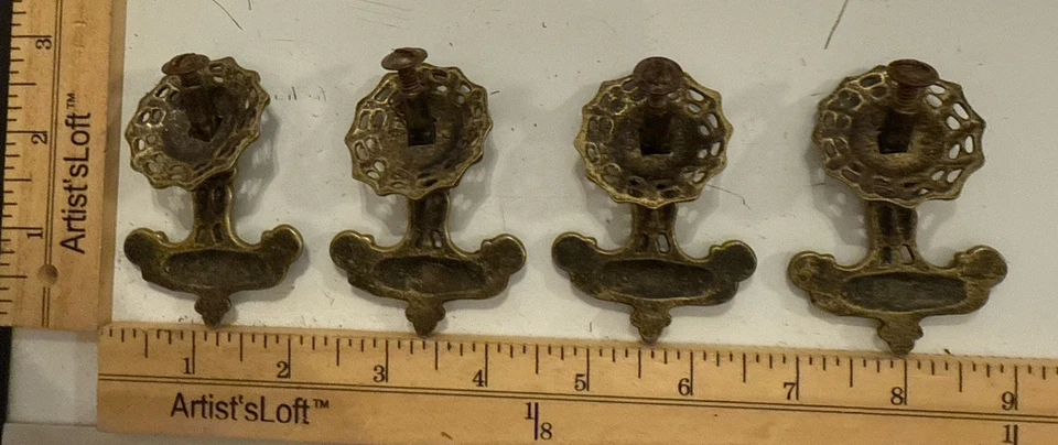 Conjunto de 4 puxadores antigos de latão fundido com gota Art Nouveau alças de placa traseira perfuradas - Imagem 4 de 4