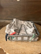 METAL SQUARE HOLDER FOR KITCHEN WIPE TOWELS, 12 TOWELS WITH A METAL ARM TO HOLD