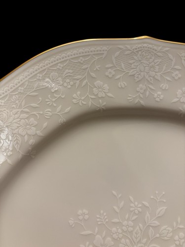 Noritake Ivory China Chandon 2 Complete Place Settings Discontinued #7306 - Picture 4 of 7