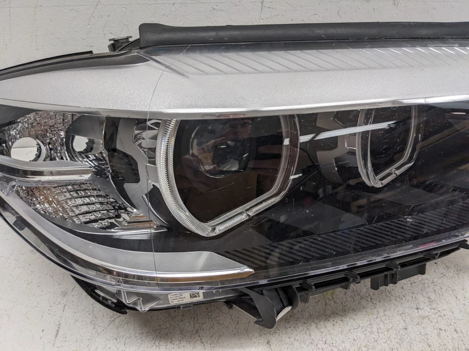 Faro delantero derecho pasajero BMW 520i 530i LED 2017-2020 V3 Foto 4 de 4