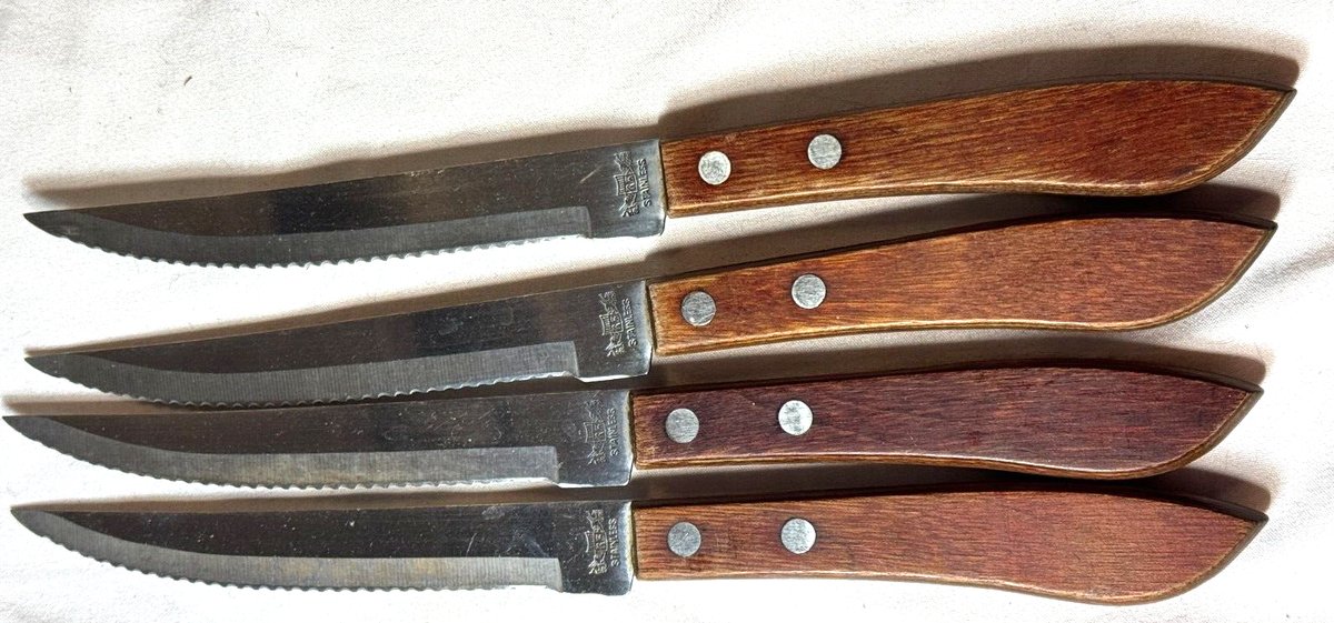 4 VINTAGE JAPAN REGENT SHERWOOD STAINLESS STEEL WOOD STEAK KNIVES