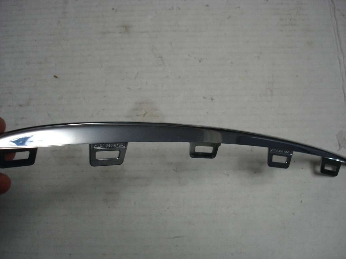 MERCEDES-BENZ A1678858203 FRONT LEFT MOLDING | eBay