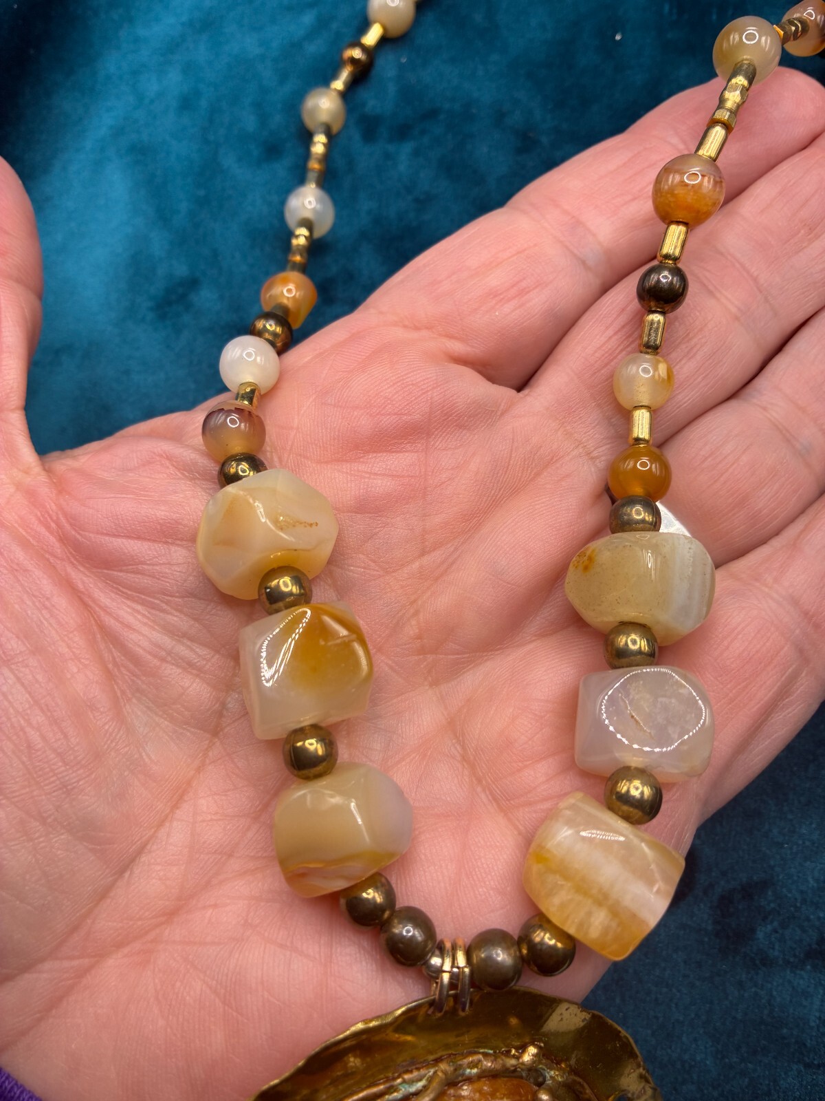 Artisan Crafted Agate Brass Statement Necklace Si… - image 6