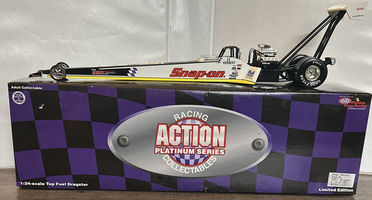 1997 Doug Herbert Snap-On Tools NHRA Top Fuel Dragster 1997 Doug Herbert Snap-On Tools NHRA Top Fuel Dragster