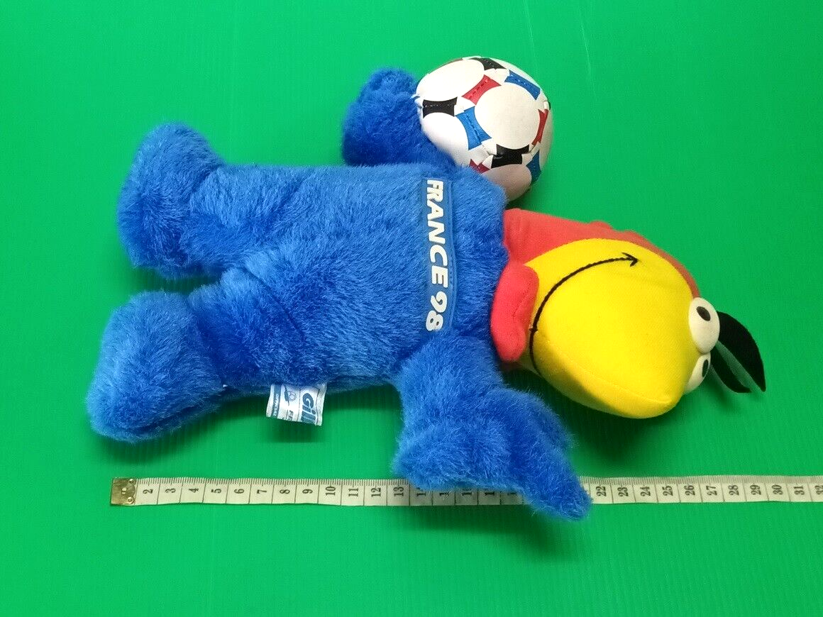 Vintage Official FIFA World Cup 1998 France Plush mascot