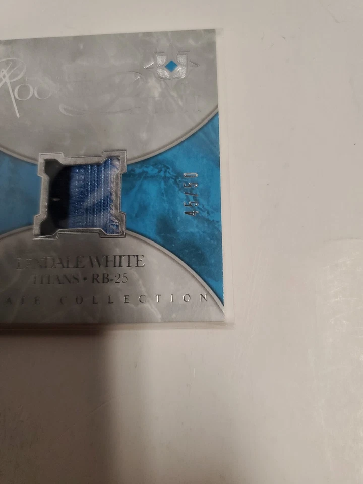 2006 UD Ultimate Rookie Patch UR-LW LenDale White 45/50 Jersey - Image 4 of 4