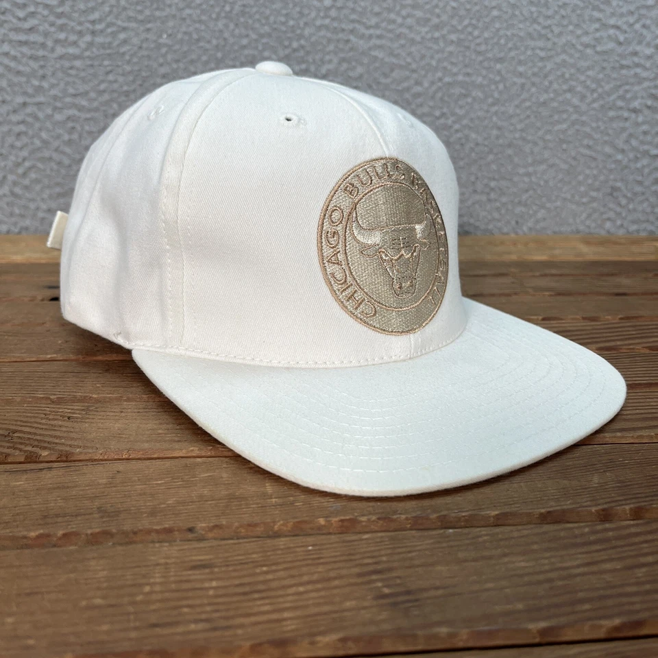 Sombrero de colección Chicago Bulls adulto blanco roto correa trasera aguja americana años 90 Foto 2 de 4