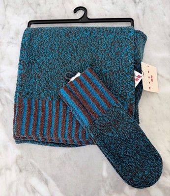 Uniqlo x MARNI Women Knitted Hooded Scarf and Mitten Gloves Blue Brown